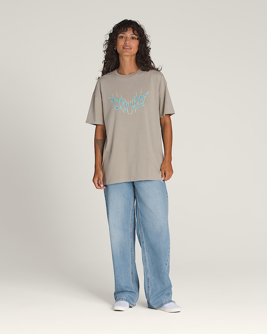t-shirt med graffitimotiv