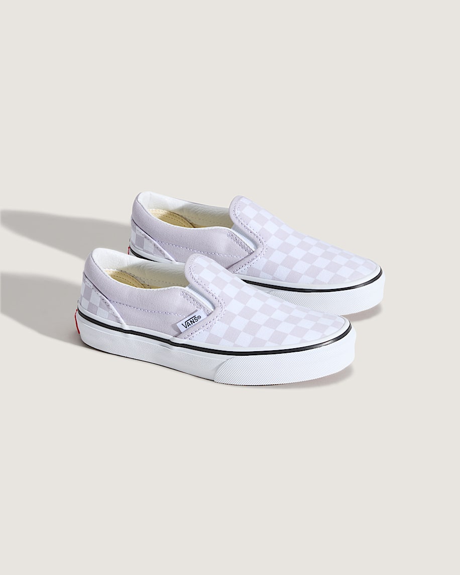 klassiska slip-on-skor för små barn i schackrutigt utförande