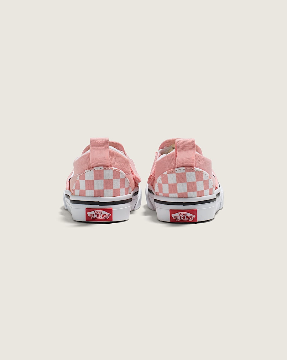 klassiska slip-on v-formade rutiga skor för småbarn