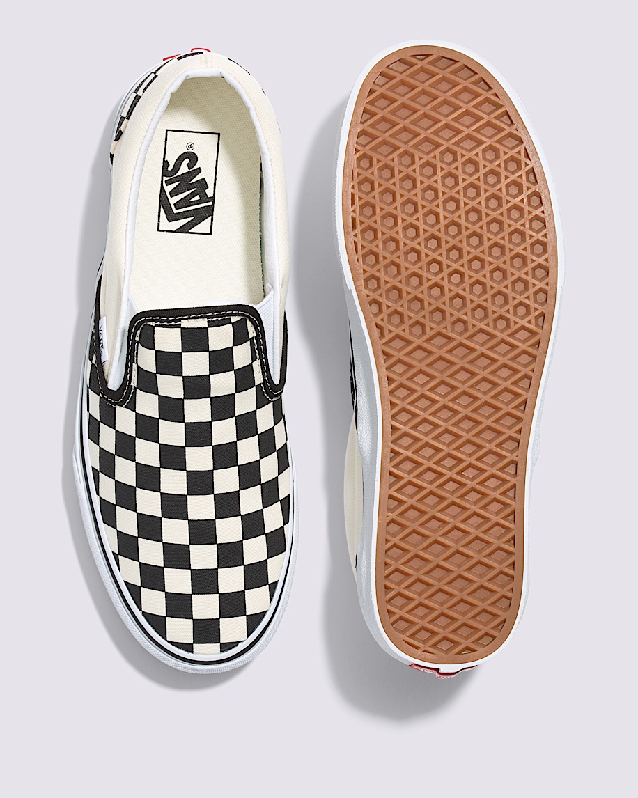 klassisk slip-on-sko med rutmönster