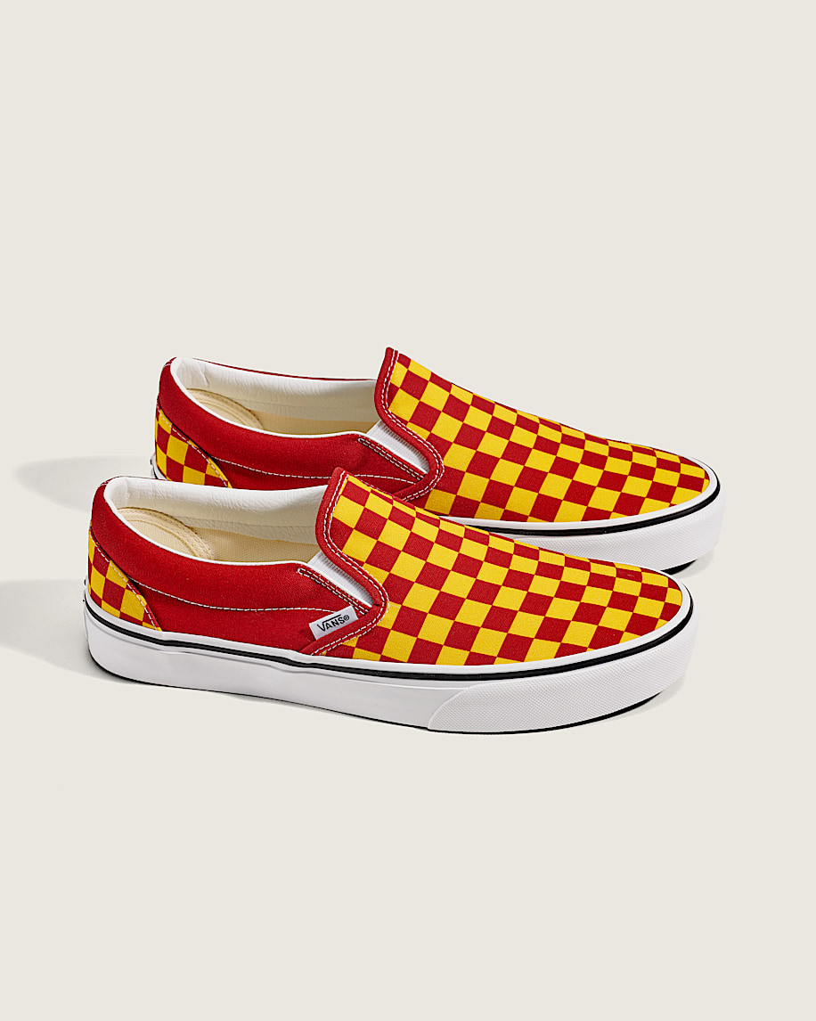 matchdags klassiska slip-on-schackrutiga sko