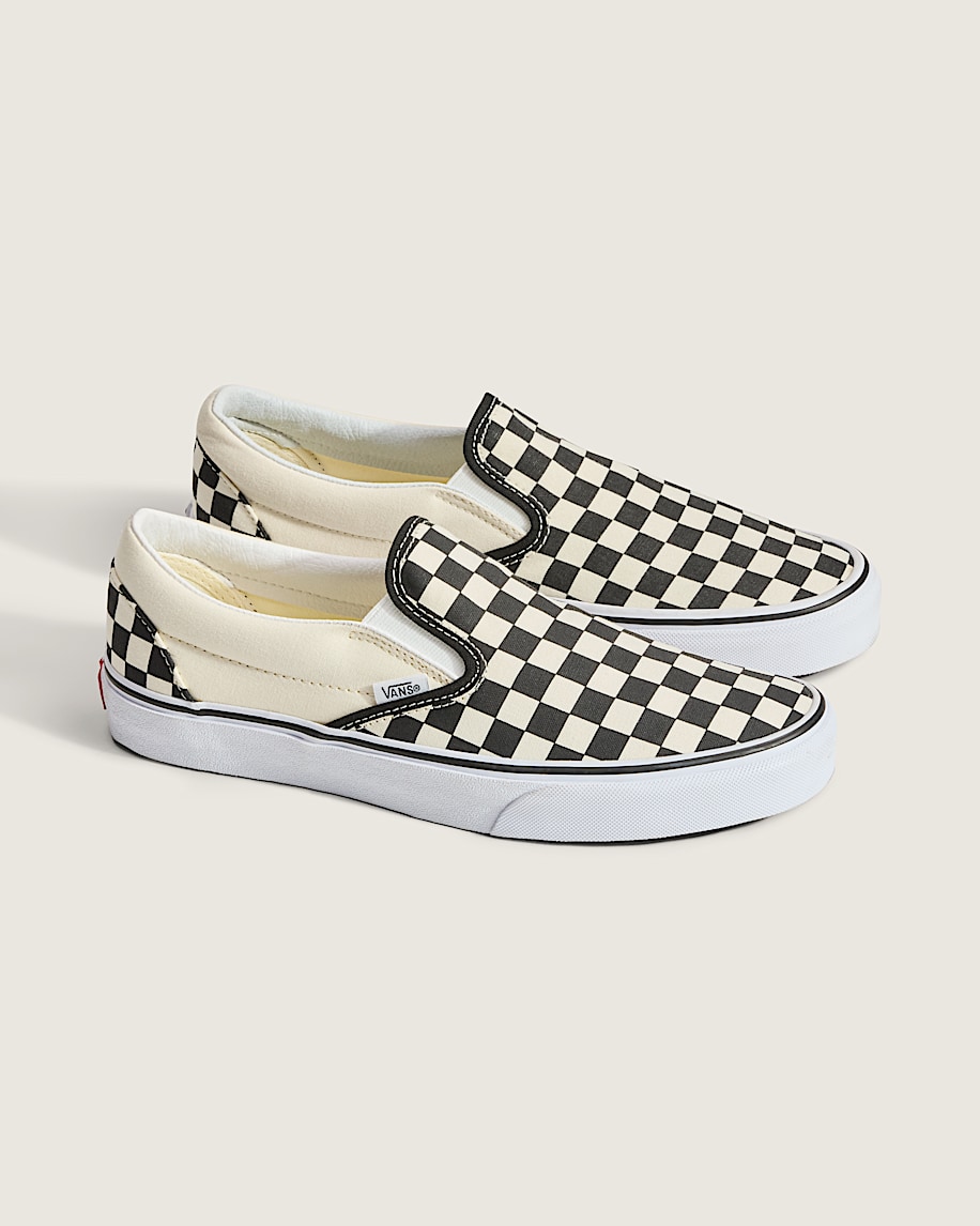 klassisk slip-on-sko med rutmönster