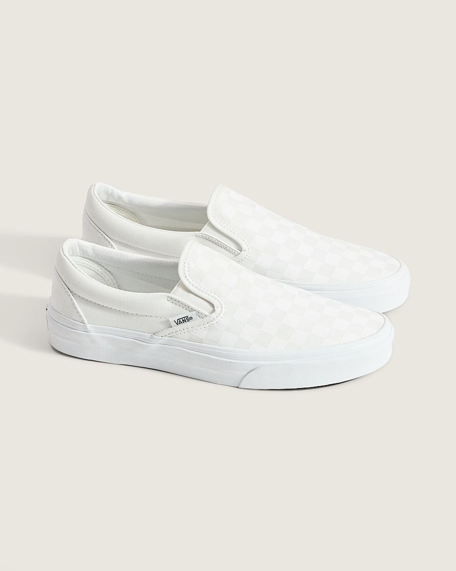 klassisk slip-on-sko med rutmönster