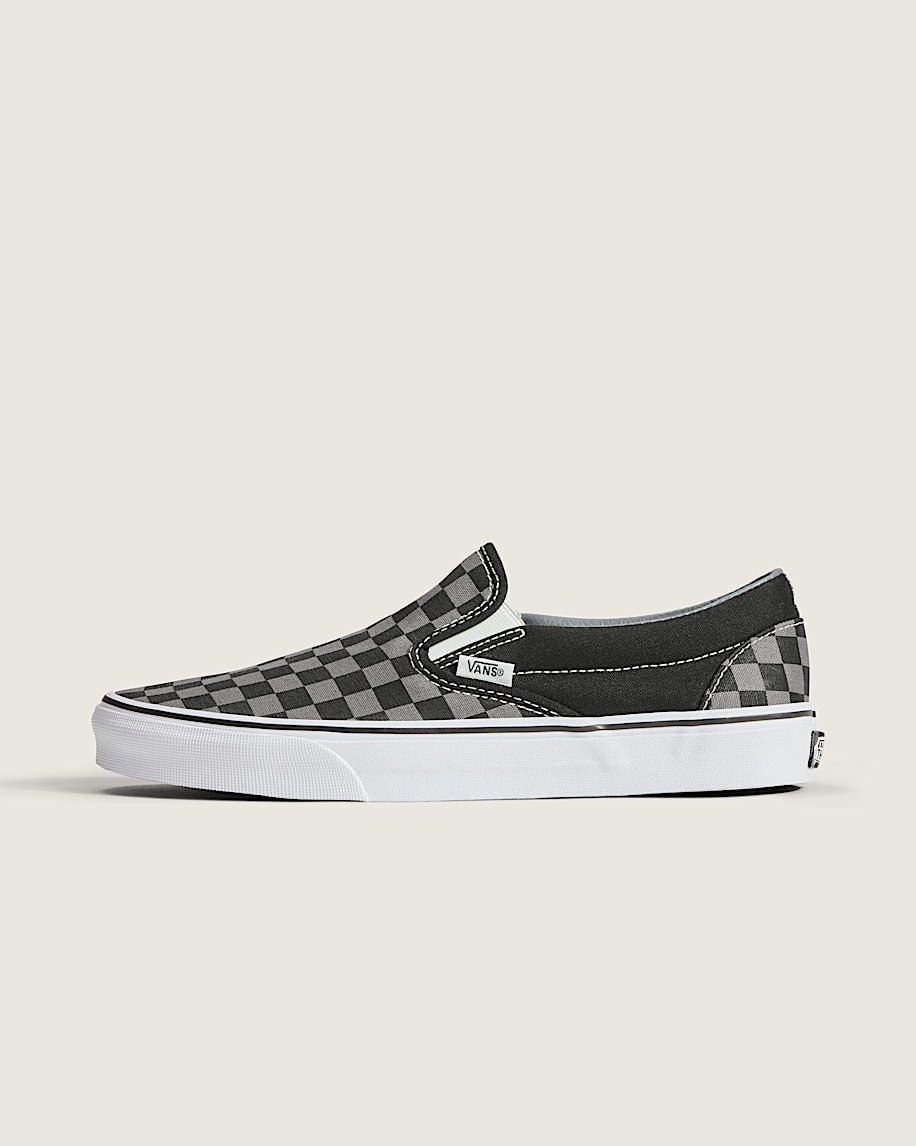 klassisk slip-on-sko med rutmönster