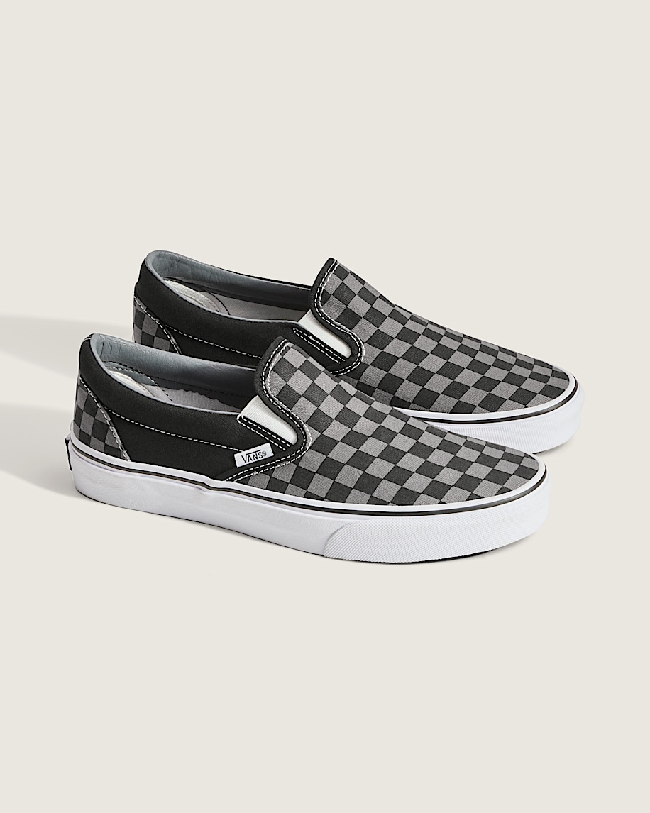 klassisk slip-on-sko med rutmönster