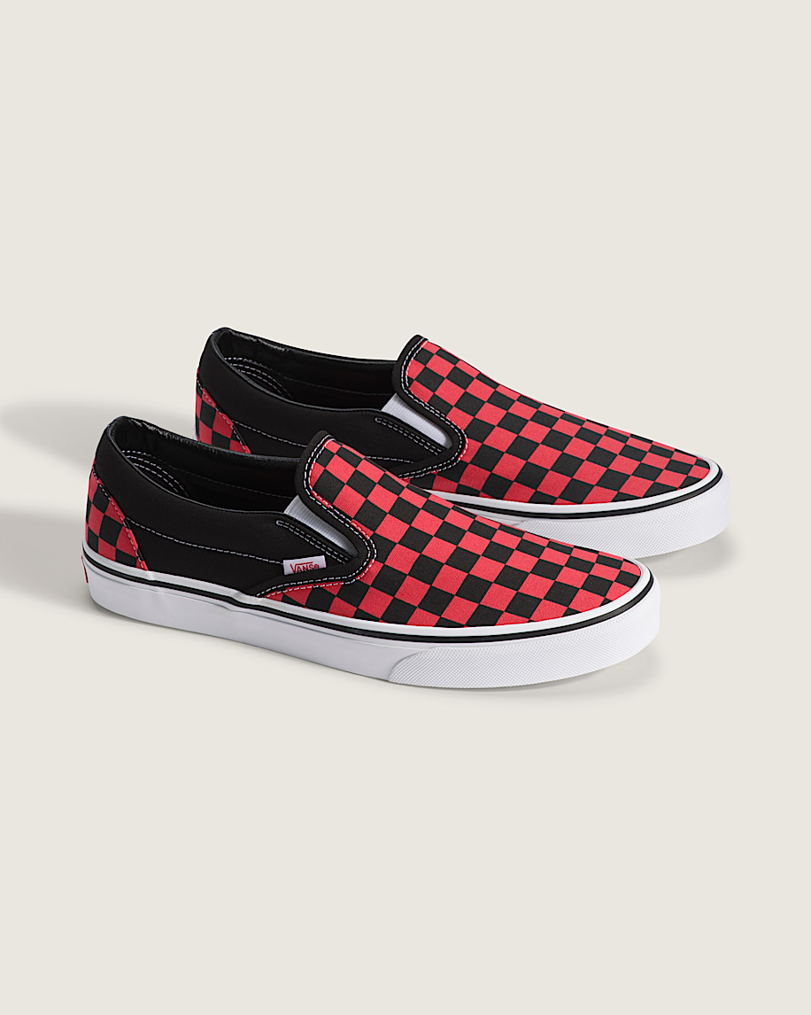 klassisk slip-on-sko med rutmönster
