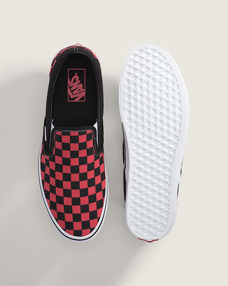 klassisk slip-on-sko med rutmönster