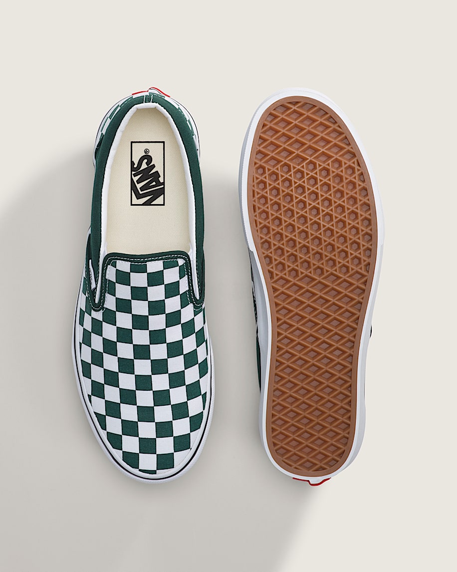 klassisk slip-on-sko med rutmönster