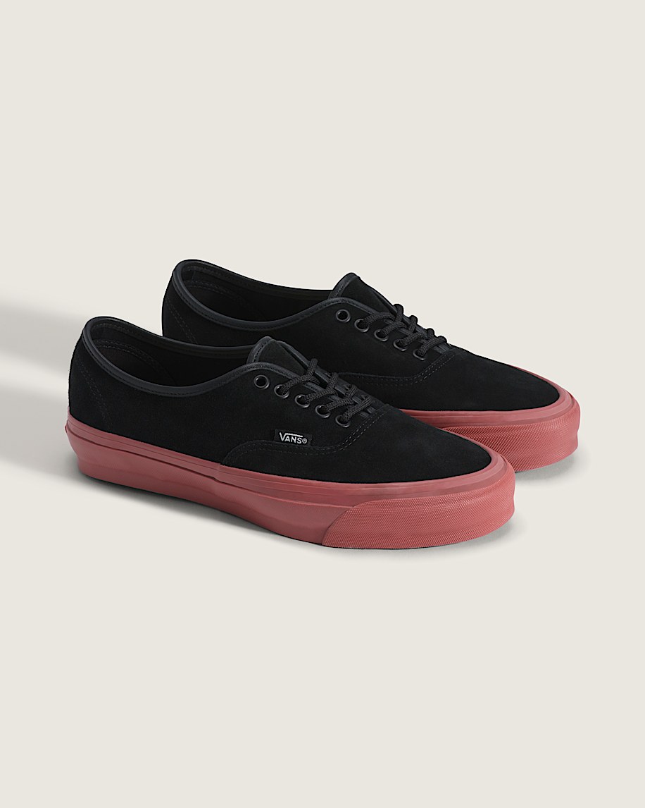 otw authentic 44 siped vibram