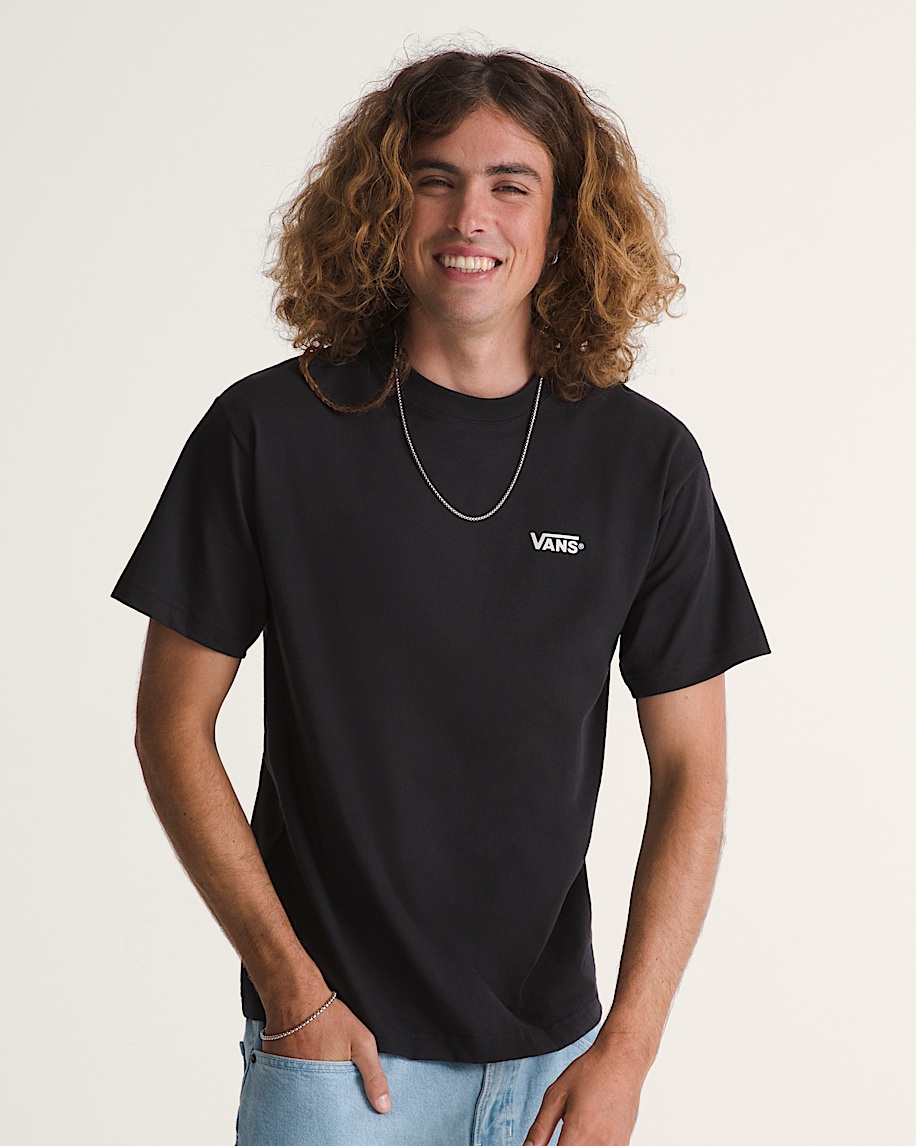 ny t-shirt med vänster bröst