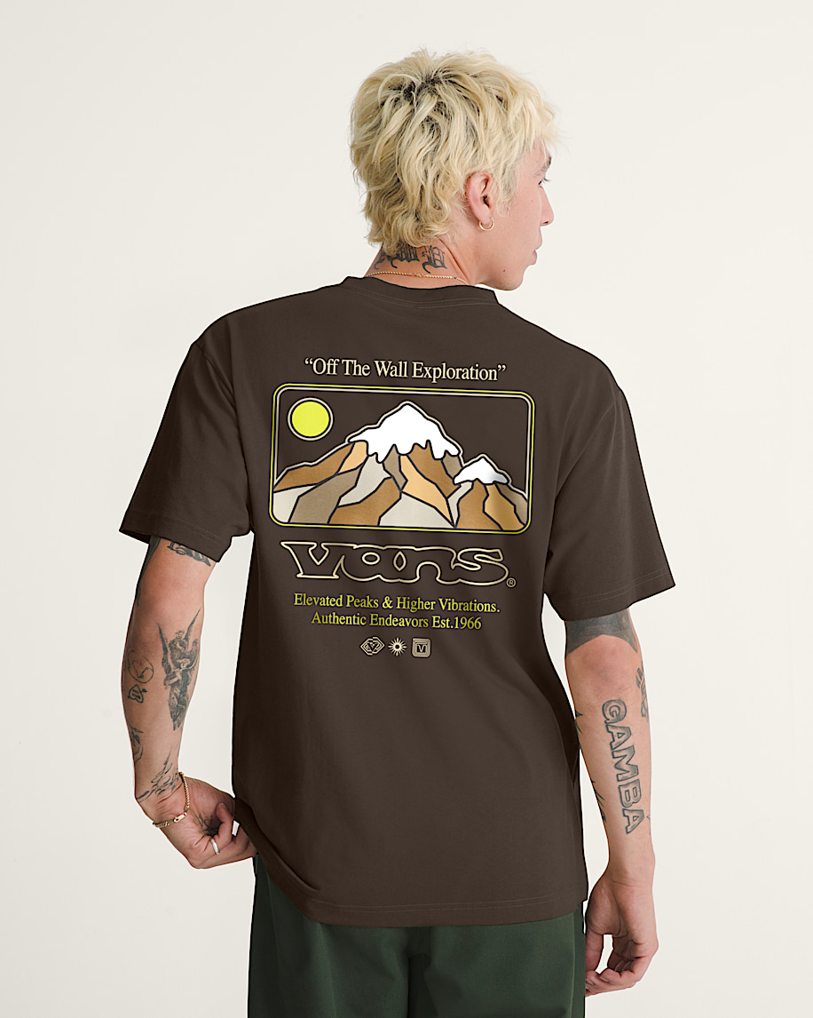 t-shirt med upphöjda toppar