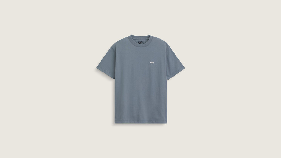 t-shirt med logotyp till vänster bröst