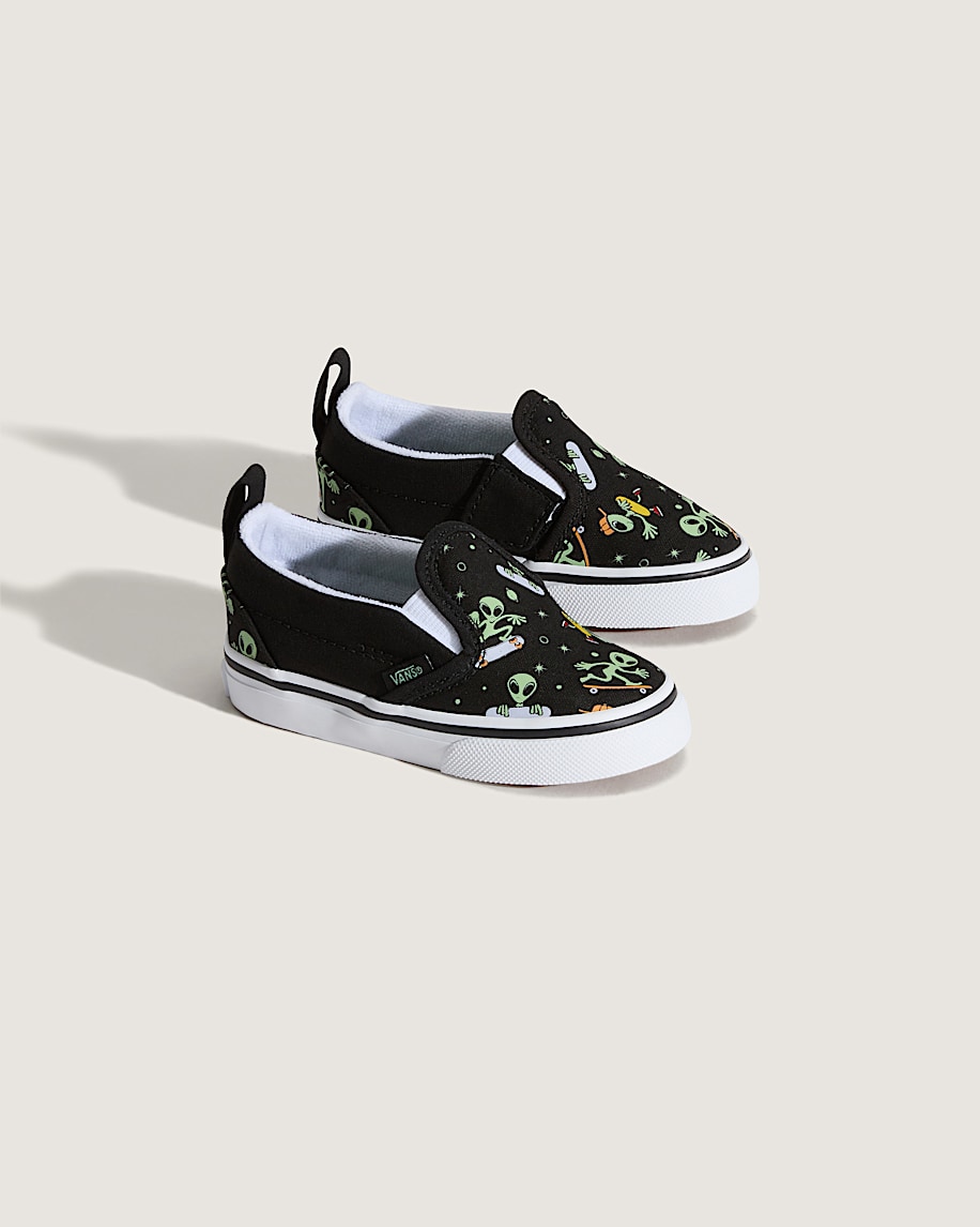 klassisk slip-on v-sko för småbarn