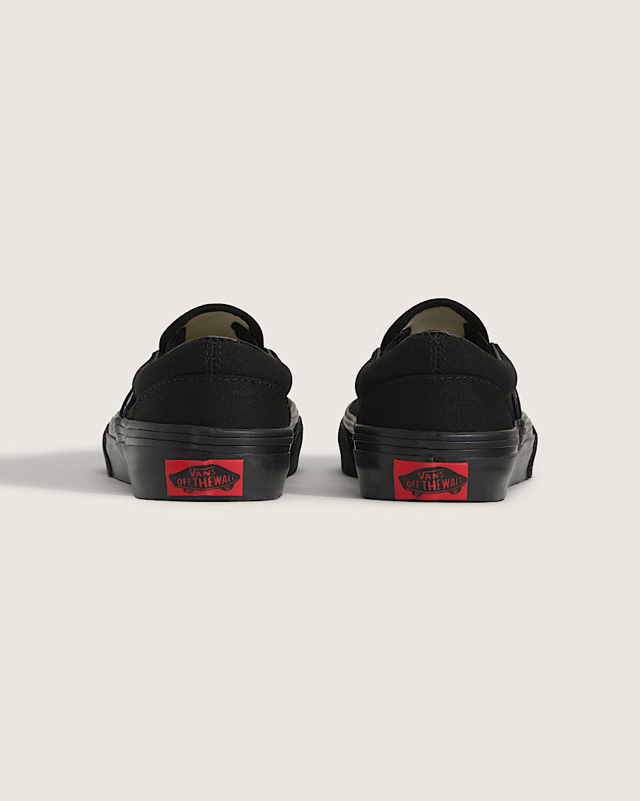 klassiska slip-on-skor för små barn