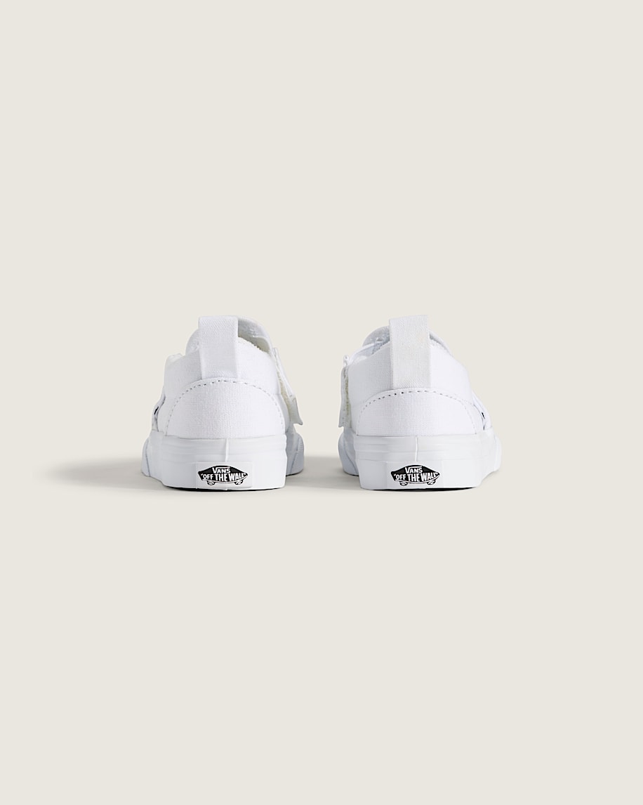 klassisk slip-on v-sko för småbarn